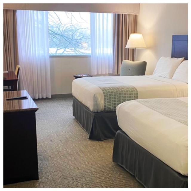 Somerset Hotel 3*