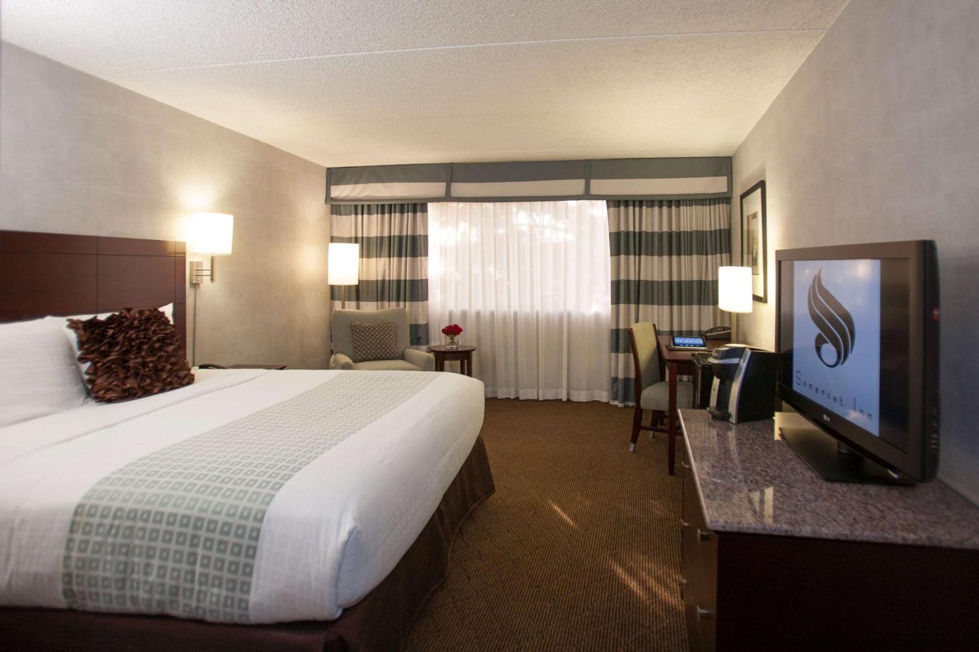 Hotel Somerset Troy