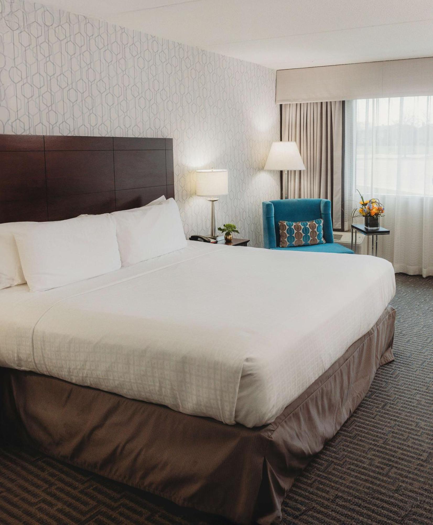 Somerset Hotel